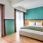 Fragments Hotel 4*