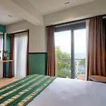 Fragments Hotel 4*