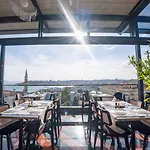 Fragments Hotel 4*