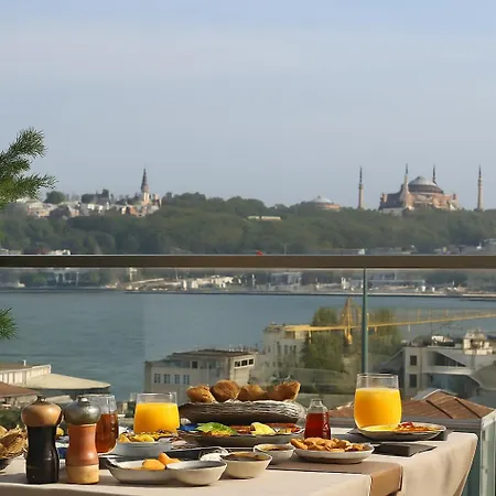 Fragments Istanbul