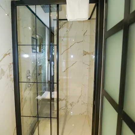 Fragments Hotel 4*