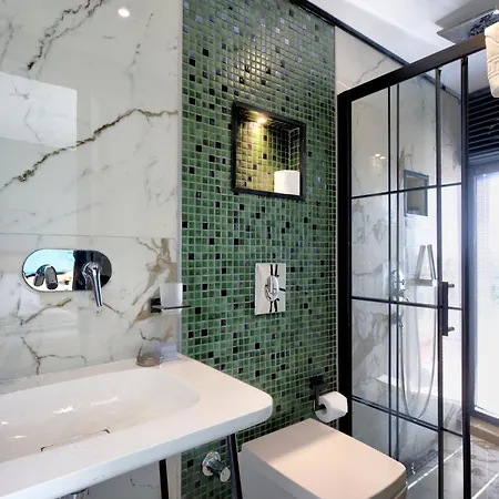 Fragments Hotel