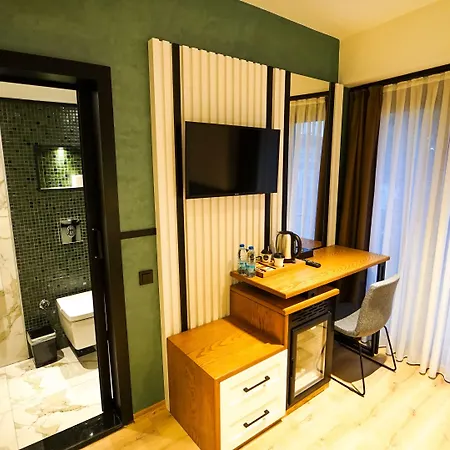 Fragments Hotel