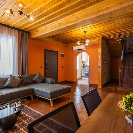 מלון Fragments 4*